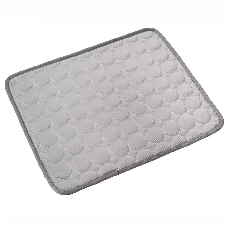 Tapis Rafraîchissant pour Chien & Chat — Confort Glacé Toute l'Été